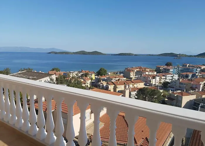 Upon The Hill Apartment *